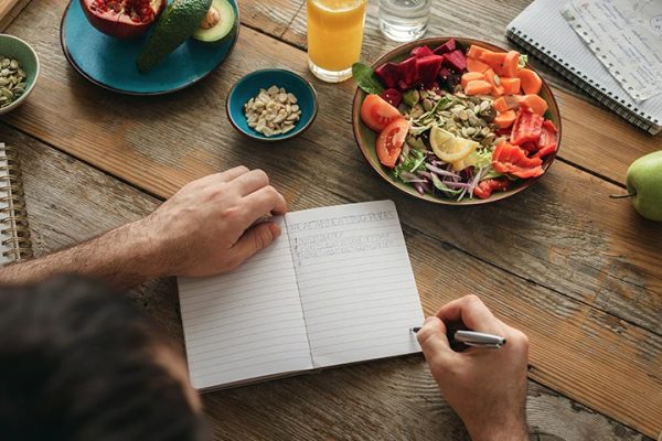 10 Cara Efektif Mengatur Pola Makan Sehat saat Diet 10 Cara Efektif Mengatur Pola Makan Sehat saat Diet