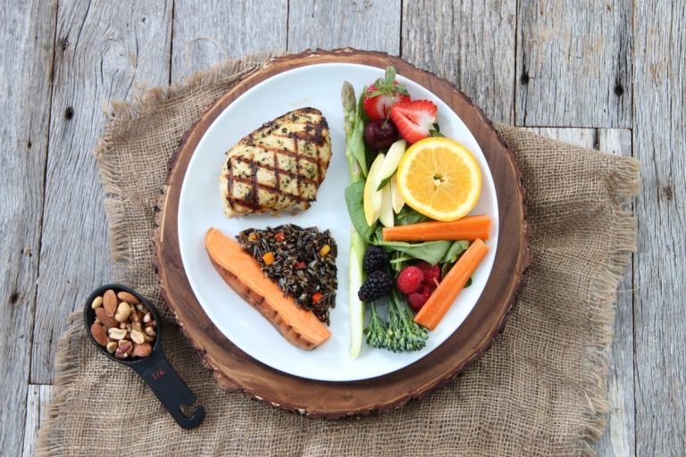 5 Tips Mengurangi Konsumsi Protein untuk Kesehatan Ginjal