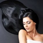 10 Ramuan Tradisional untuk Rambut Hitam Berkilau