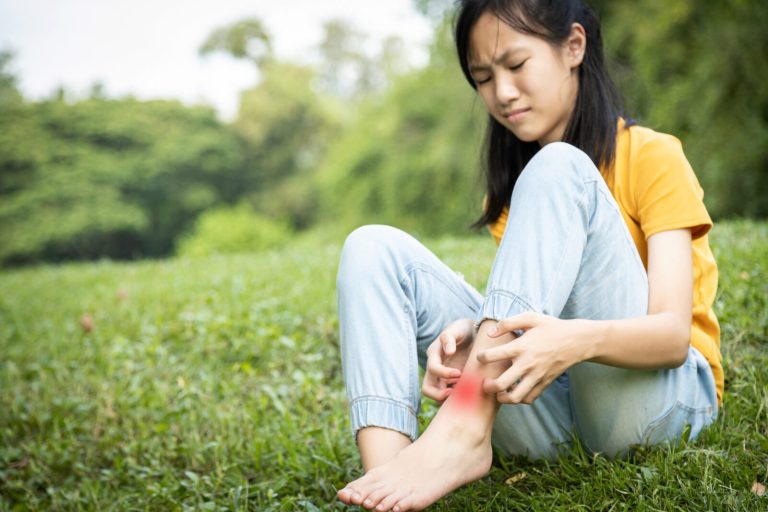 5 Tips Mendeteksi dan Mengatasi Masalah Kaki pada Remaja