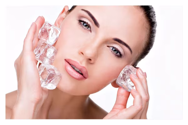 7 Tips Mengencangkan Kulit Dagu dengan Es Batu 7 Tips Mengencangkan Kulit Dagu dengan Es Batu