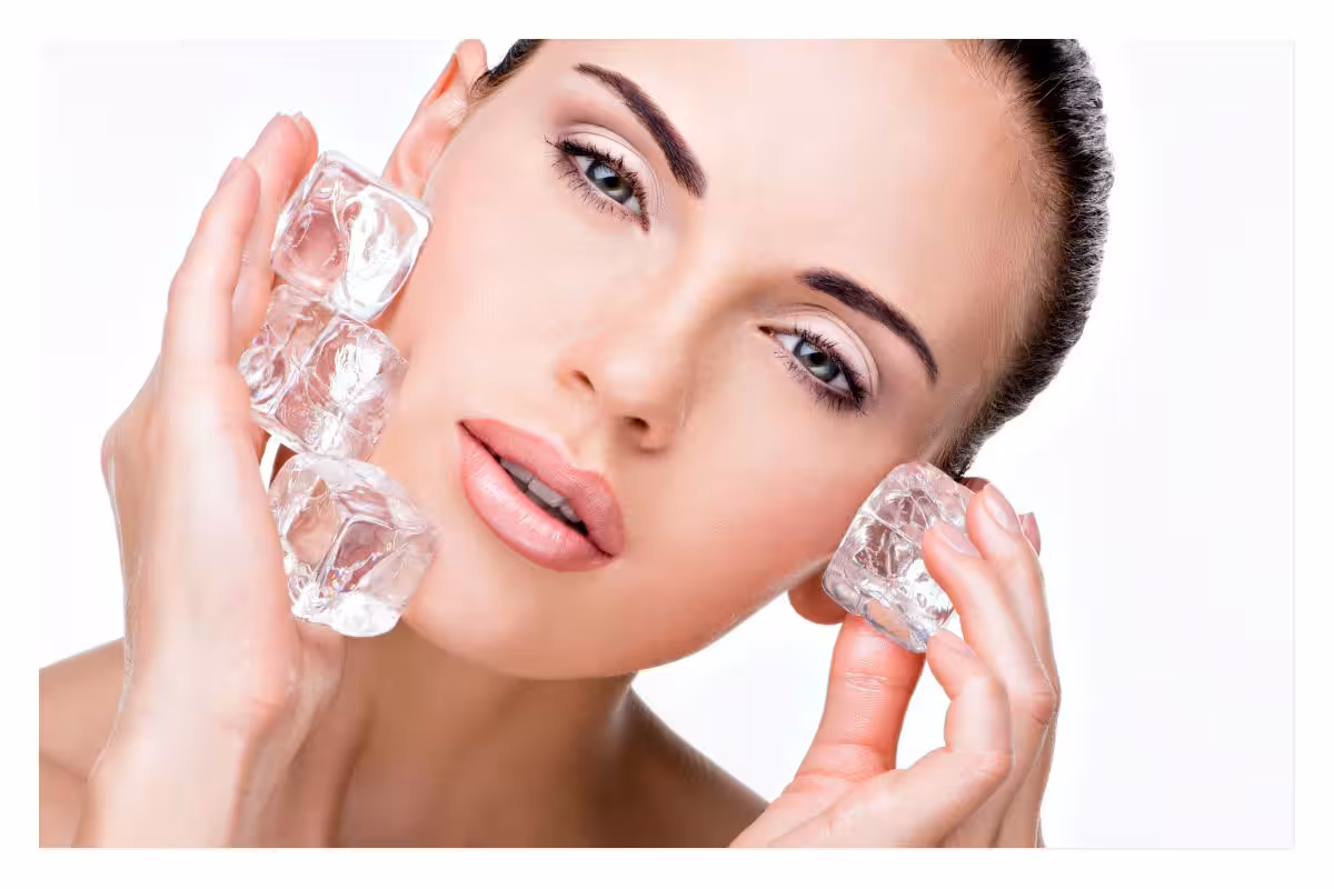 7 Tips Mengencangkan Kulit Dagu dengan Es Batu