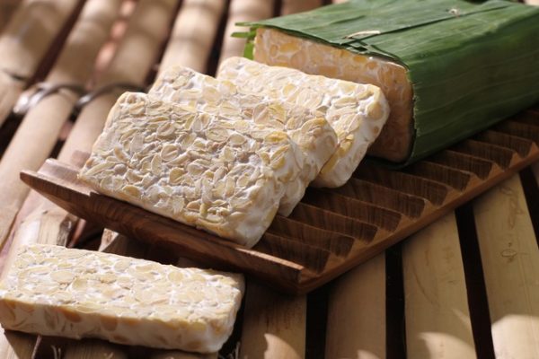 7 Makanan Fermentasi yang Bermanfaat untuk Pencernaan dan Pankreas 7 Makanan Fermentasi yang Bermanfaat untuk Pencernaan dan Pankreas